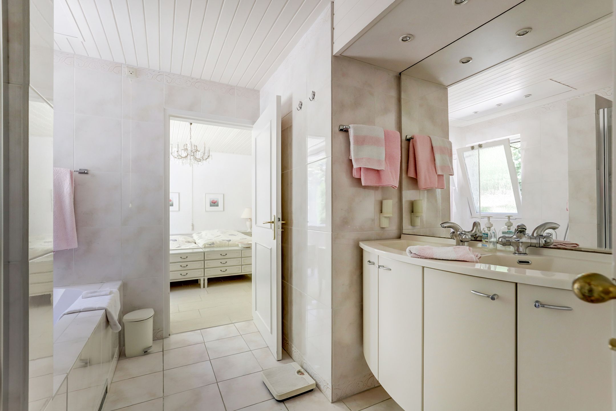 Foto 27 van Dwarsweg 16