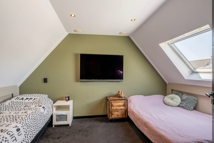 Foto 27 van Cort van der Lindenstraat 14