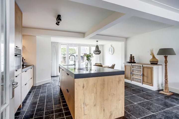 Photo 12 of Oosterblokker 106