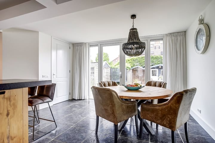 Photo 20 of Oosterblokker 106