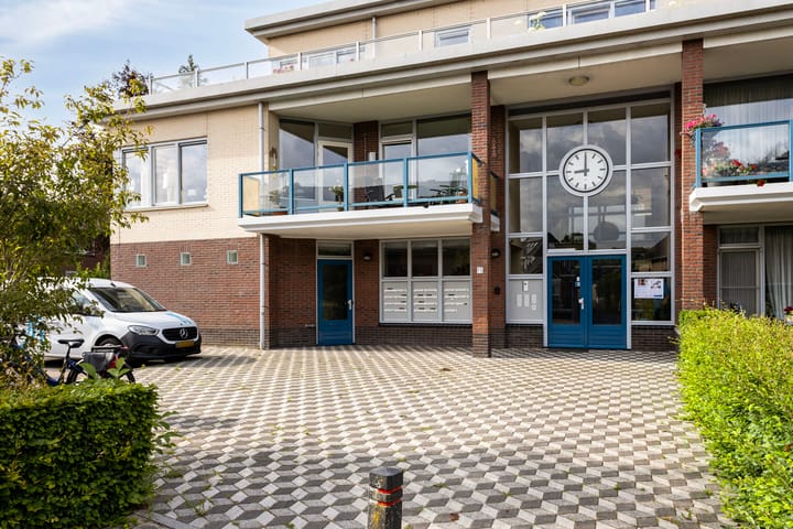 Foto 25 van Tuinstraat 15-109