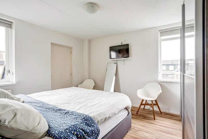 Photo 26 of Oosterblokker 106