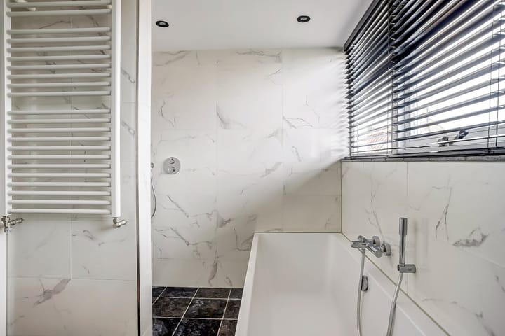 Photo 34 of Oosterblokker 106