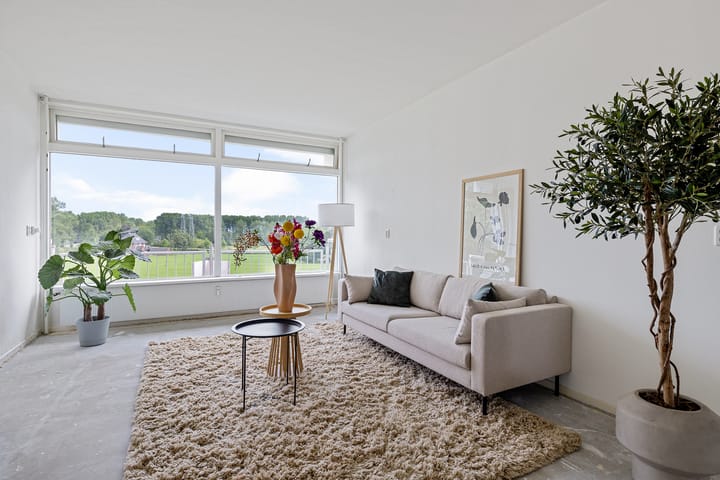 Foto 4 van van Harinxmaplein 109