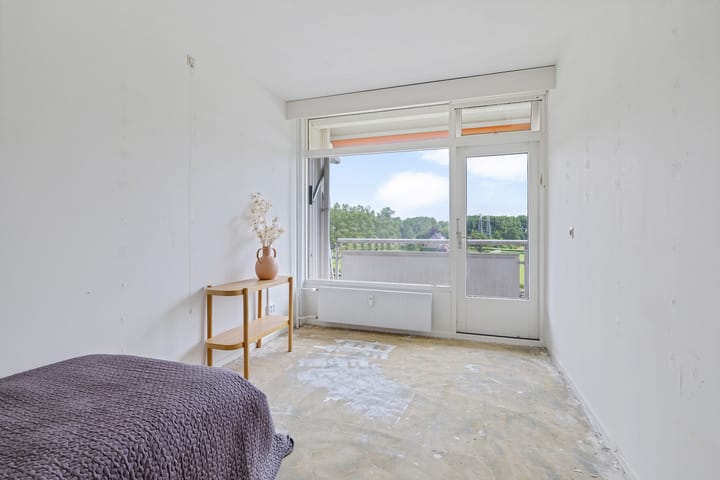 Foto 23 van van Harinxmaplein 109