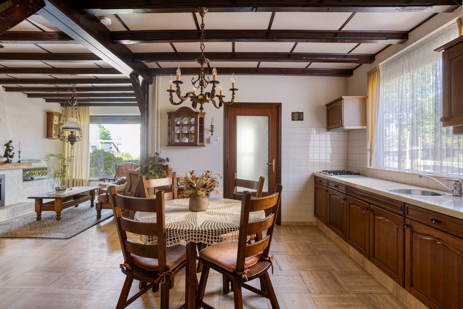 Photo 9 of Kampstraat 43