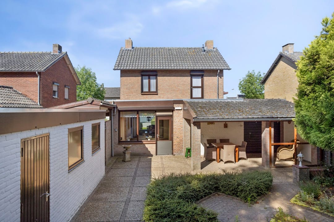 Photo 32 of Kampstraat 43