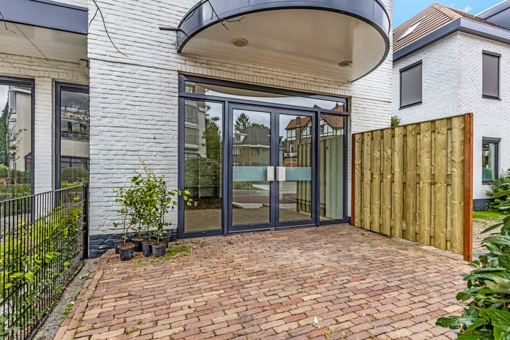 Foto 15 van Stationsweg 50-A