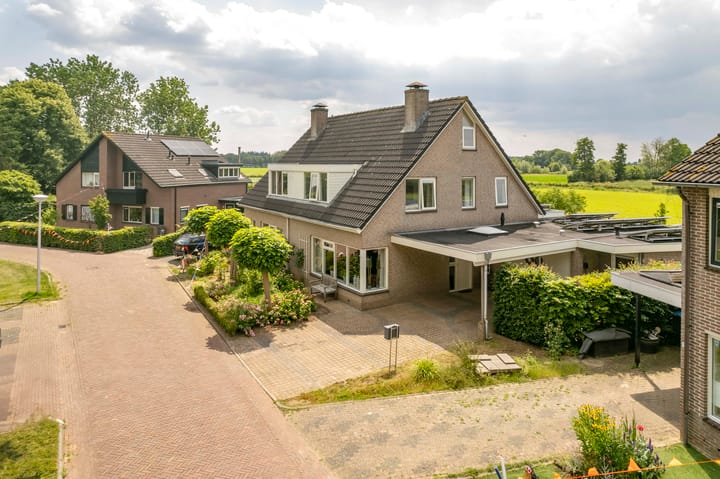 Foto 33 van de Hof 23