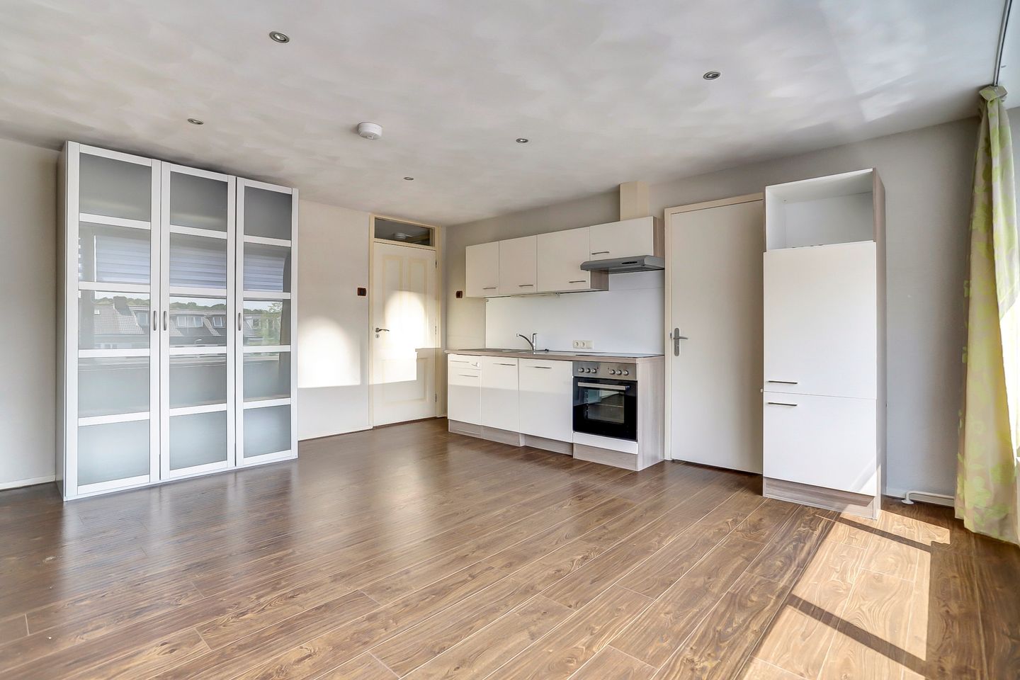 Foto 20 van Burgemeester van Houtplein 72