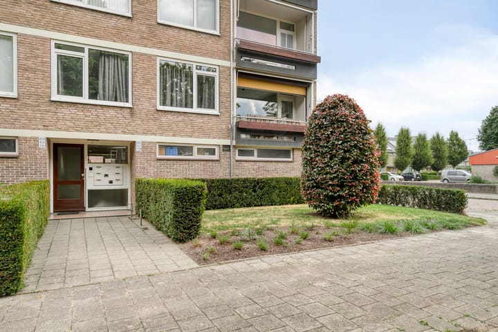 Photo 4 of Veldmaarschalk Montgomerylaan 404