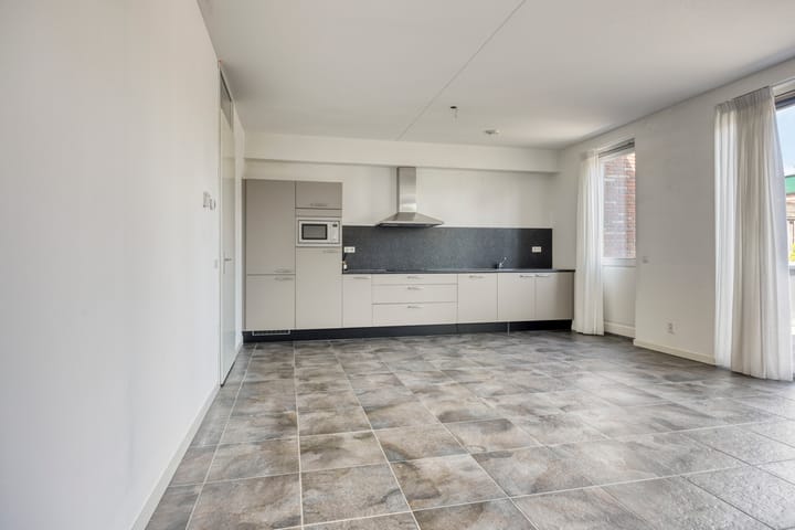 Photo 7 of Oostdam 1-A