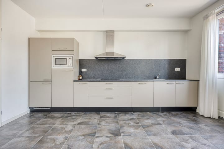 Photo 9 of Oostdam 1-A