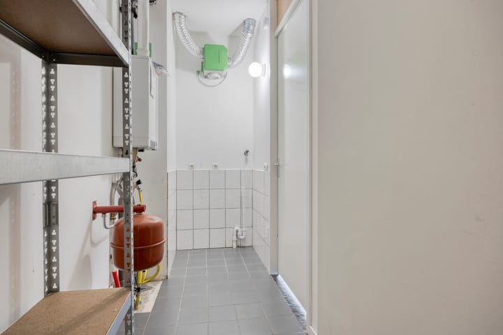 Photo 16 of Oostdam 1-A