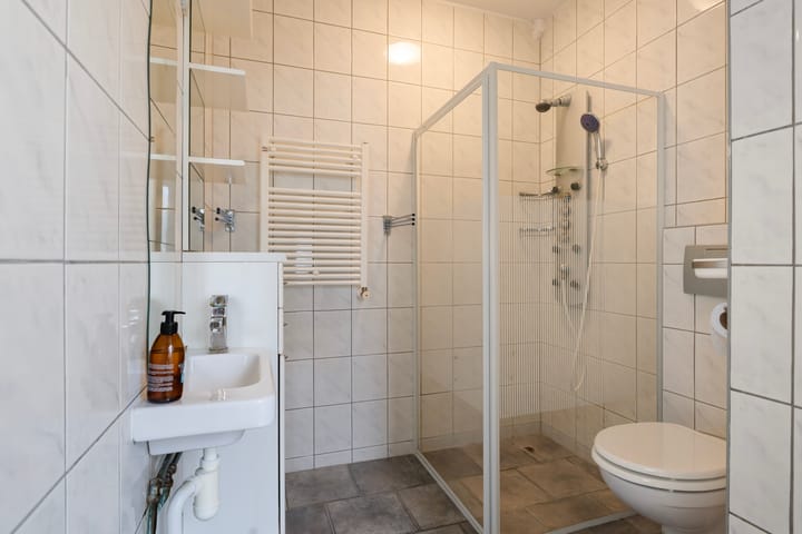 Foto 11 van De Zwaan 8