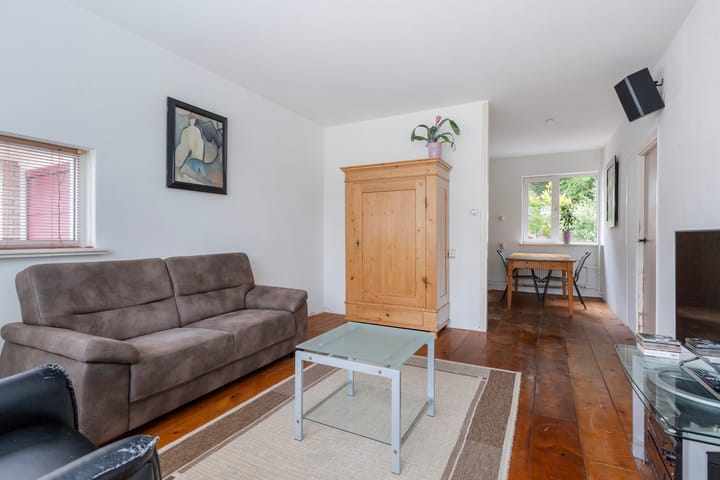 Foto 15 van De Zwaan 8