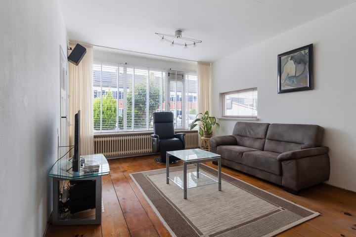 Foto 17 van De Zwaan 8