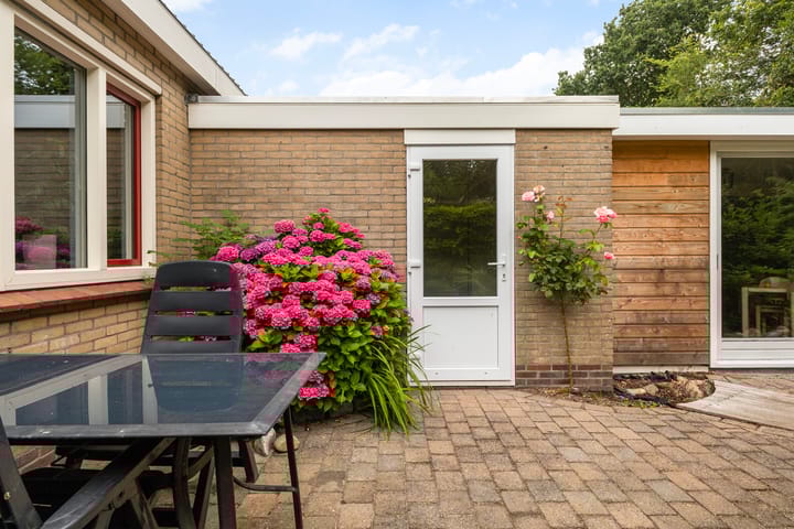 Foto 32 van De Zwaan 8