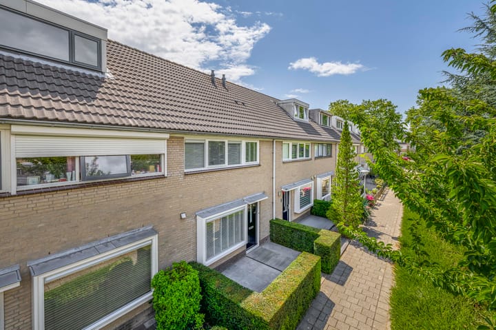 Foto 5 van Bizetstraat 36