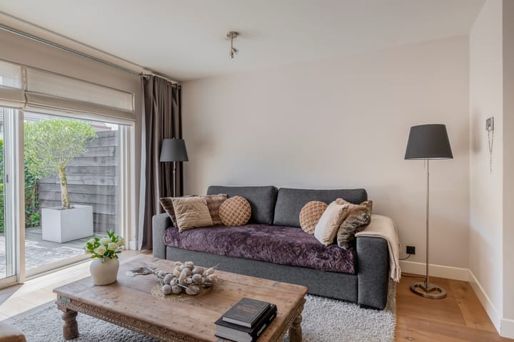 Foto 12 van Bizetstraat 36