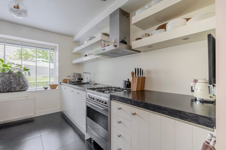 Foto 17 van Bizetstraat 36