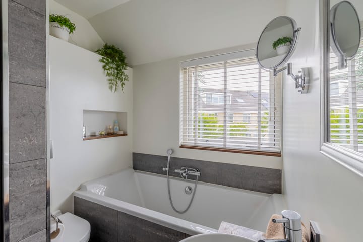 Foto 23 van Bizetstraat 36