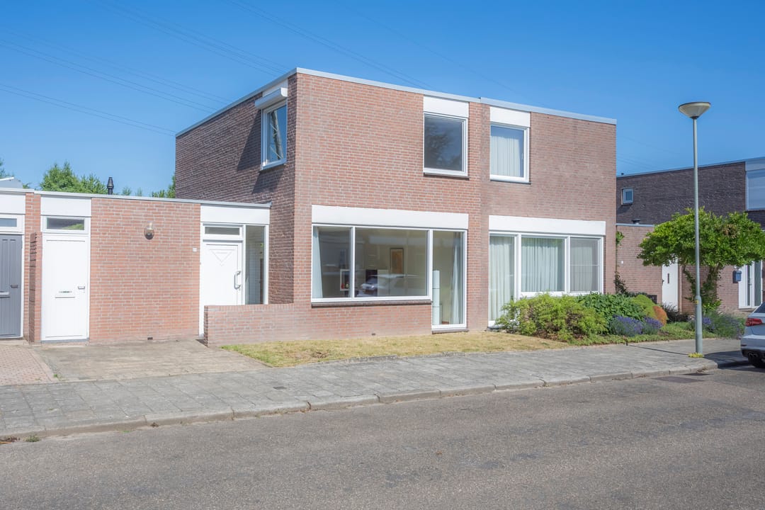 Foto 1 van Kennedyplantsoen 68