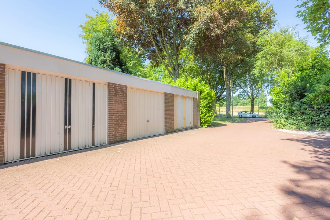 Foto 2 van Kennedyplantsoen 68