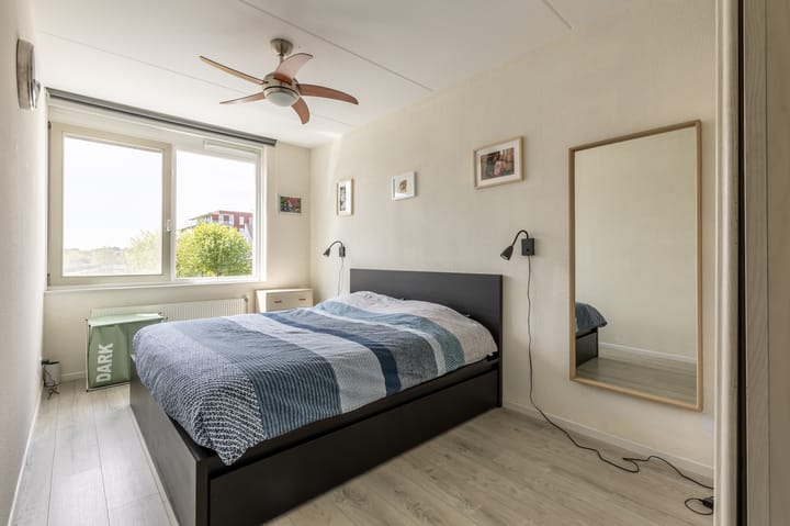 Foto 11 van Tinbergenlaan 9