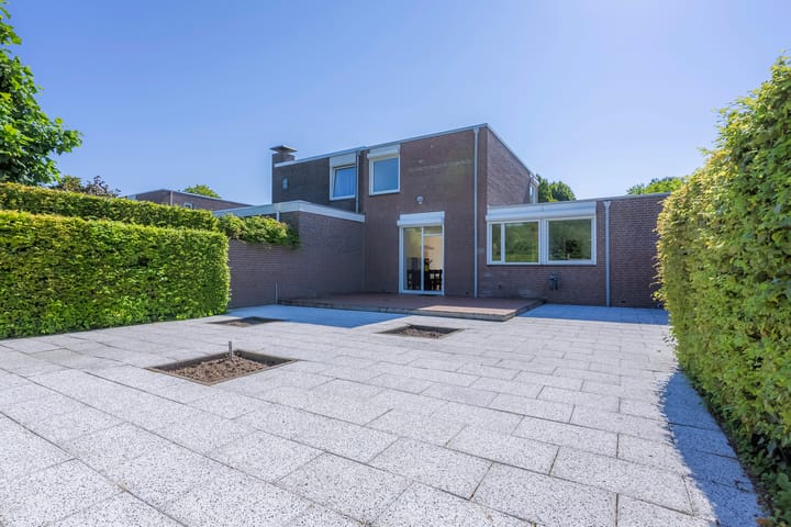 Foto 25 van Kennedyplantsoen 68