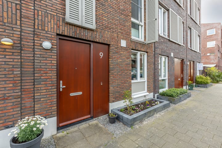 Foto 29 van Tinbergenlaan 9