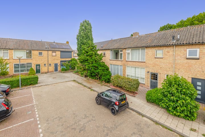 Photo 4 of Vuurdoornhof 22