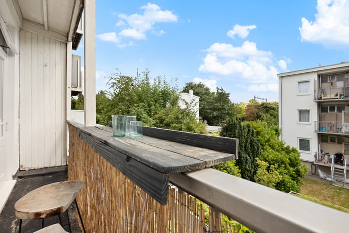 Photo 13 of Vrolikstraat 252-1