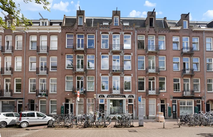 Photo 27 of Vrolikstraat 252-1