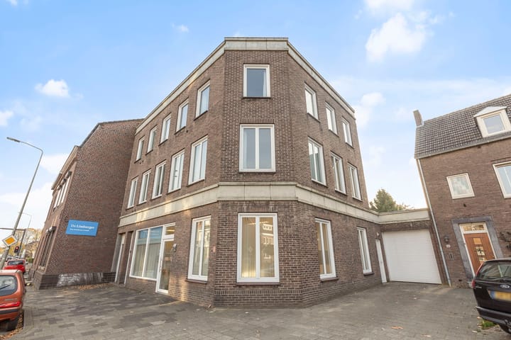 Foto 3 van Heerlerbaan 114