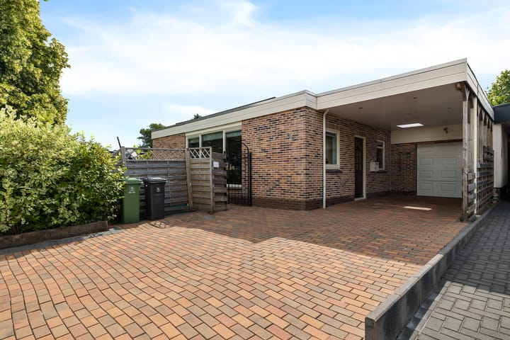 Foto 1 van De Hulstlaan 22