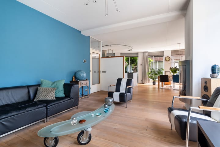 Foto 24 van Via Cimarosa 29