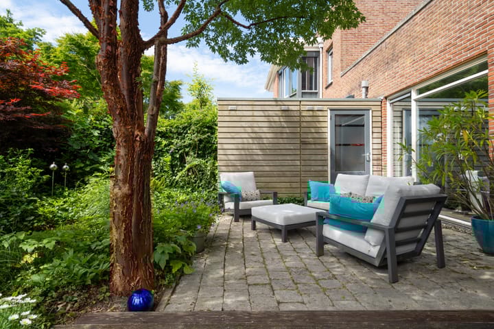 Foto 42 van Via Cimarosa 29