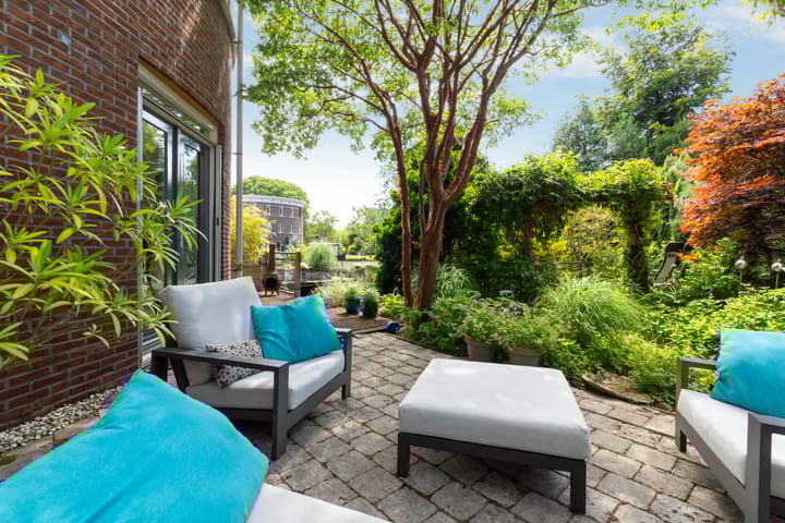 Foto 43 van Via Cimarosa 29