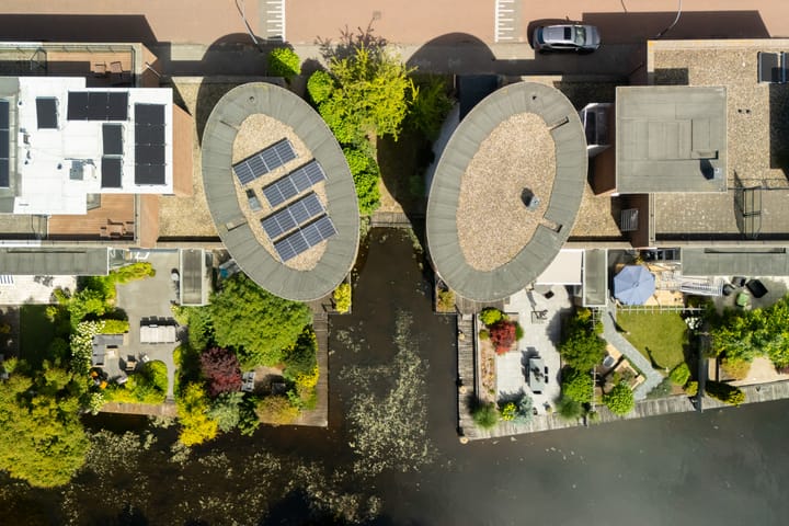 Foto 52 van Via Cimarosa 29