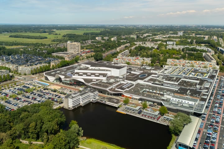 Foto 77 van Via Cimarosa 29