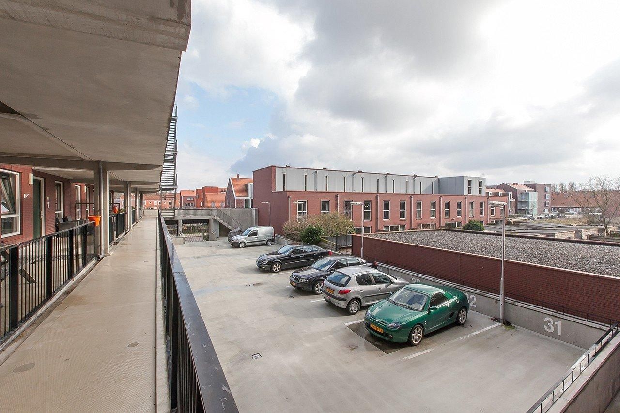 Photo 10 of Soendastraat 61