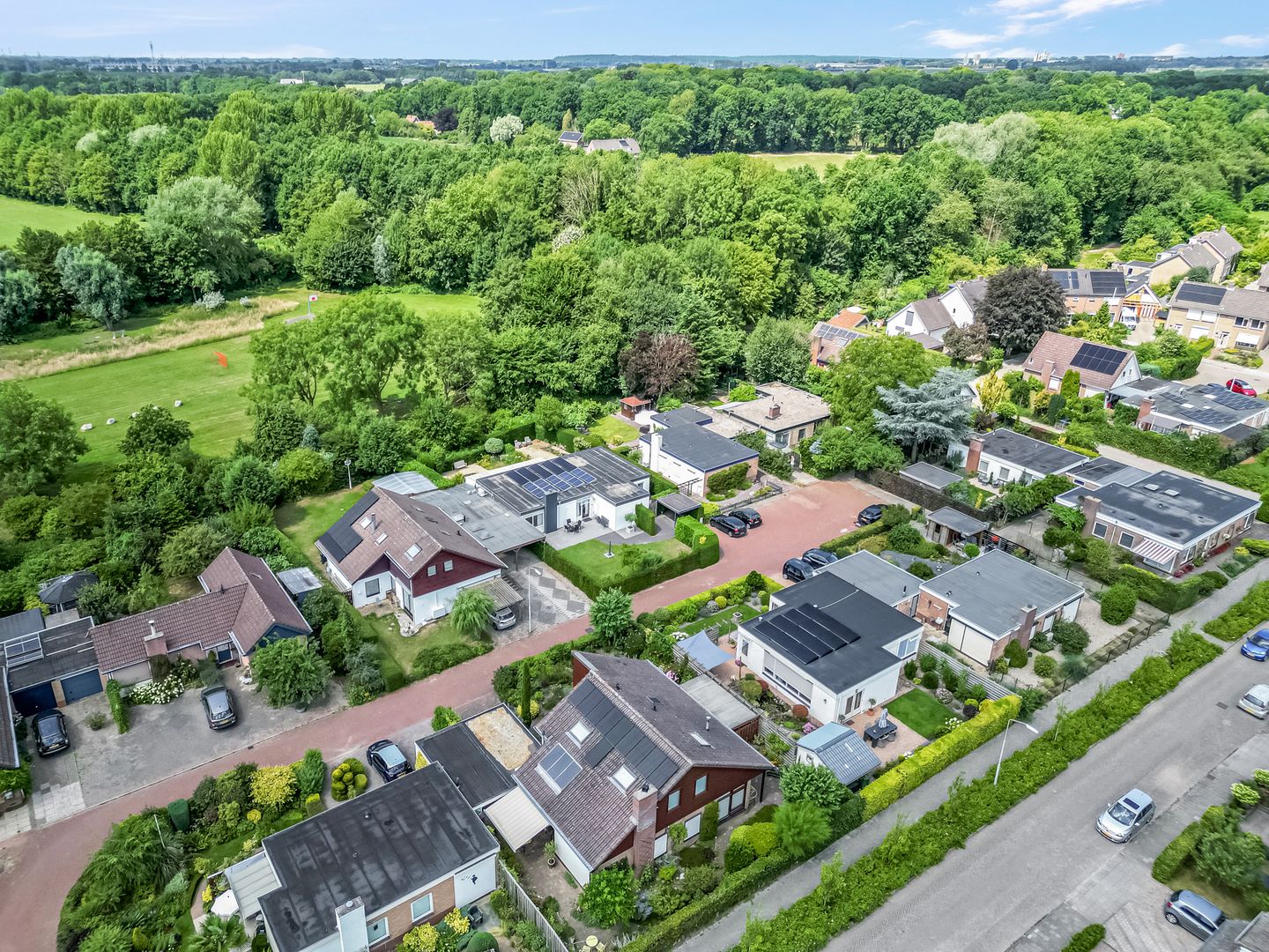 Foto 44 van A. Nieboerplein 7