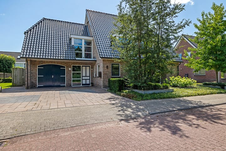 Foto 7 van Zilverschoon 28