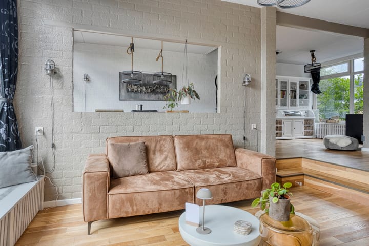 Foto 14 van Staringstraat 1