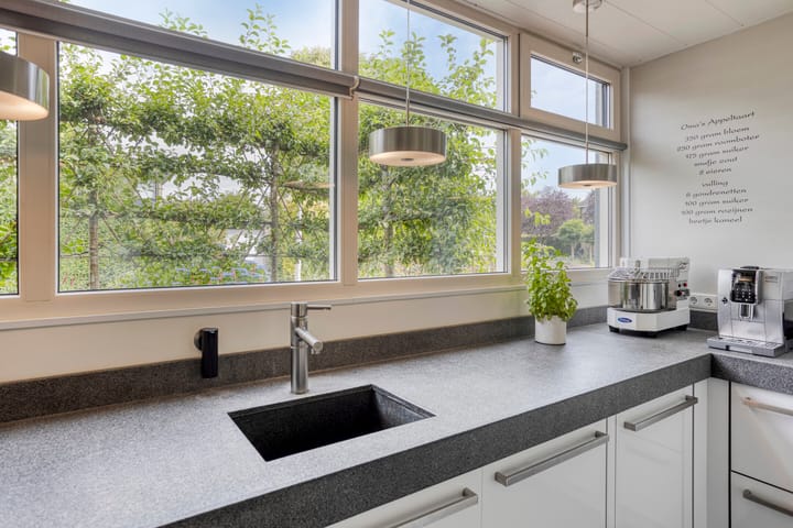 Foto 25 van Staringstraat 1