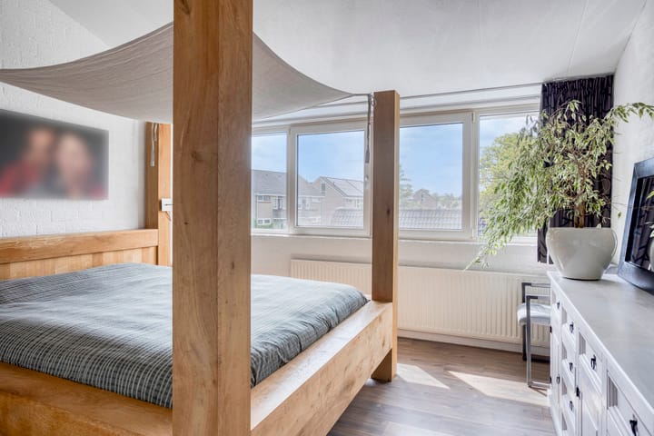 Foto 32 van Staringstraat 1