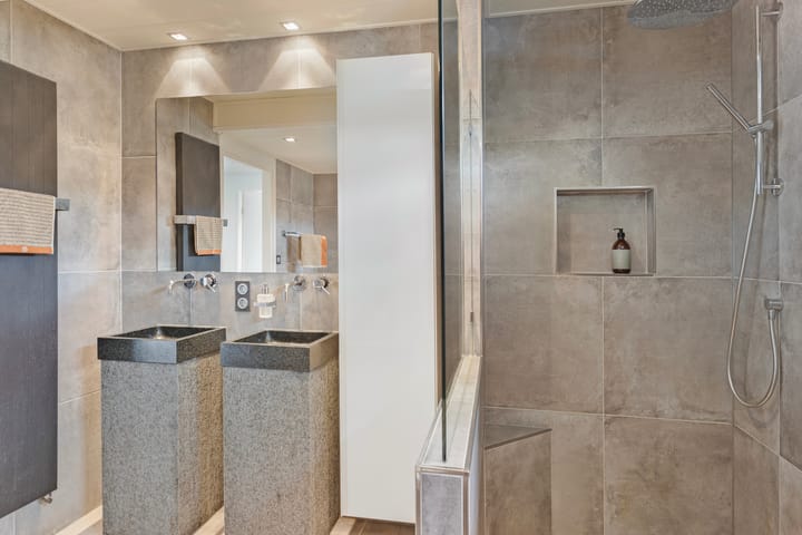 Foto 35 van Staringstraat 1