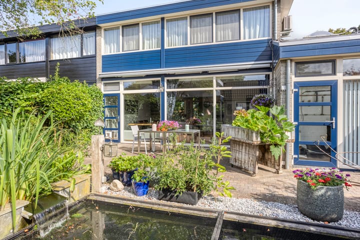 Foto 57 van Staringstraat 1