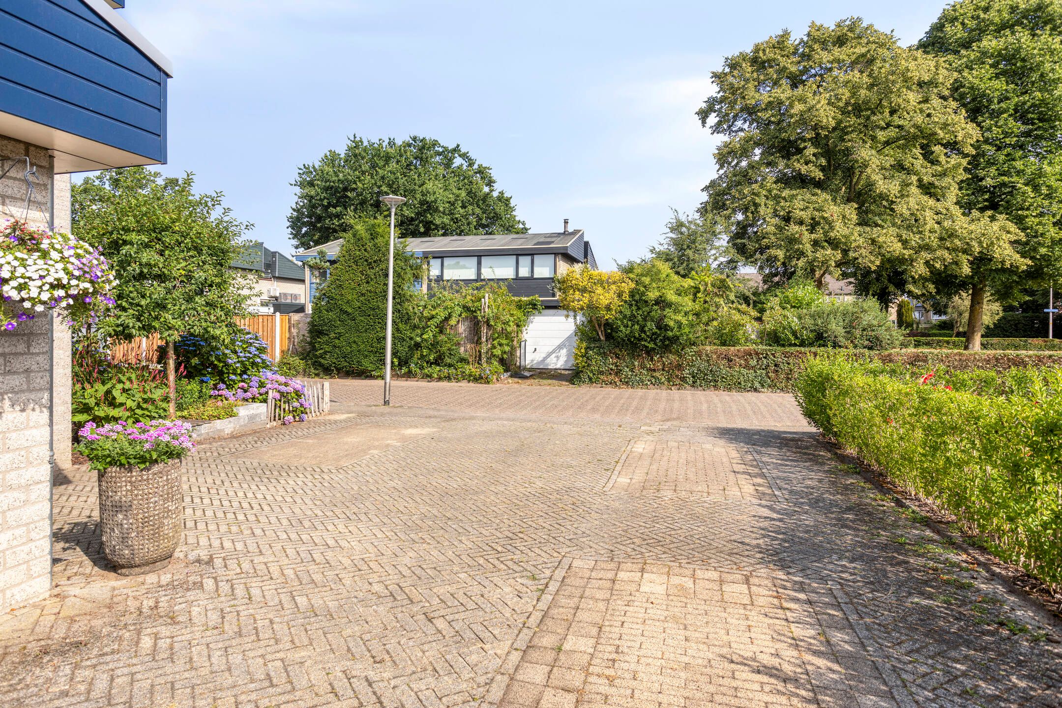 Photo 66 of Staringstraat 1